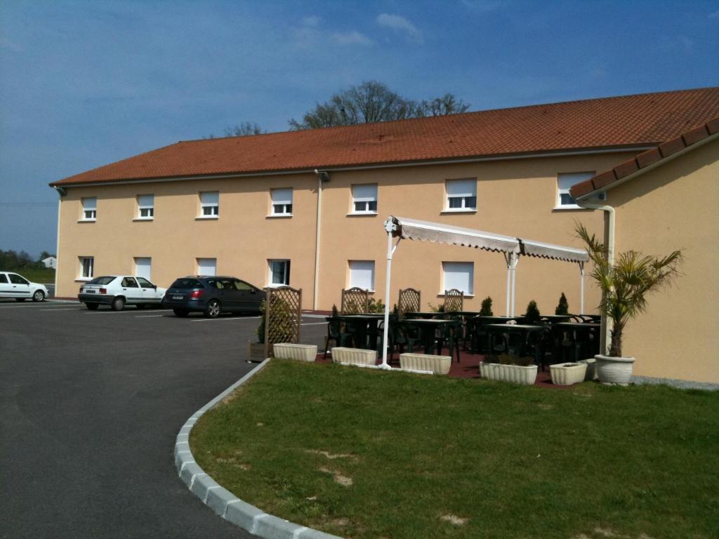 Hotel Azur Saint Junien Cit'Hotel Exterior foto